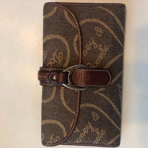 Dooney & Bourke wallet